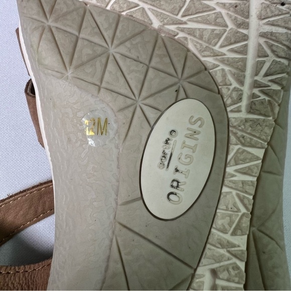 Women's Earth Saila by earth origins used, but in fantastic shape - Picture 7 of 7